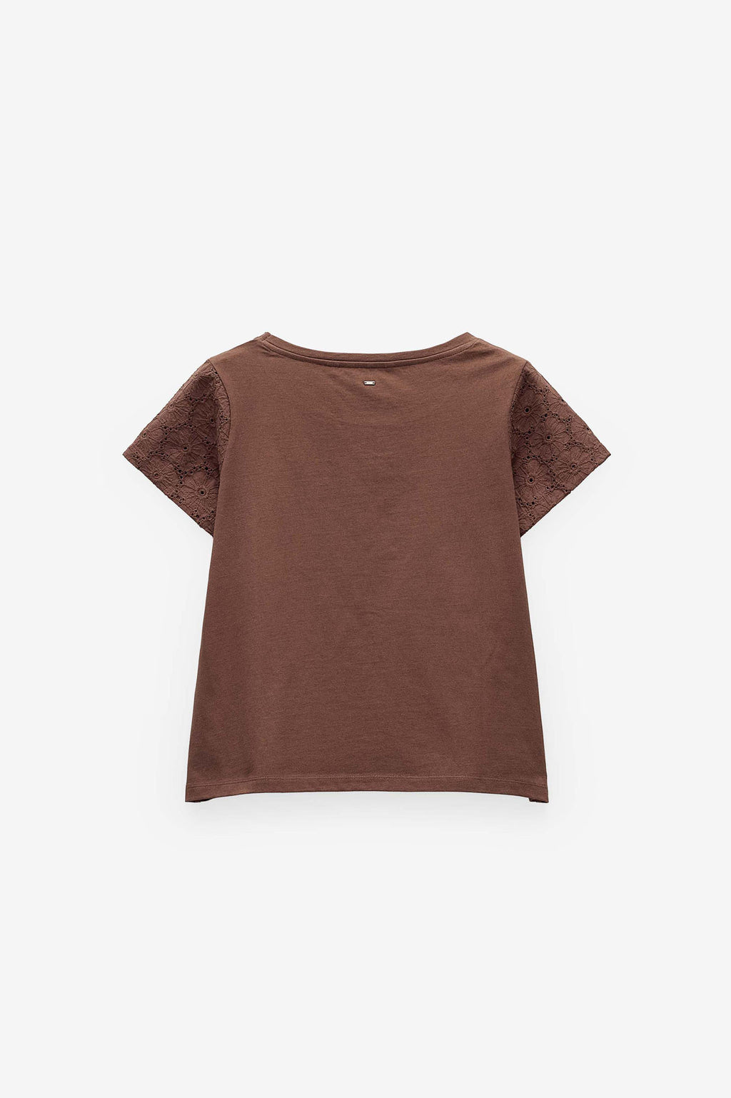 CAMISETA CON APLICACIONES DE ENCAJE