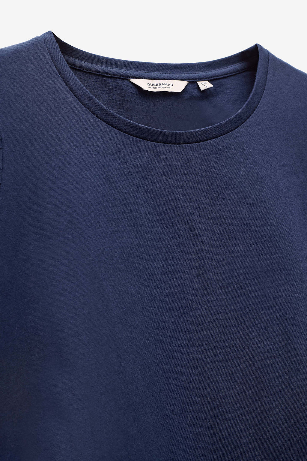 CAMISETA CON APLICACIONES DE ENCAJE