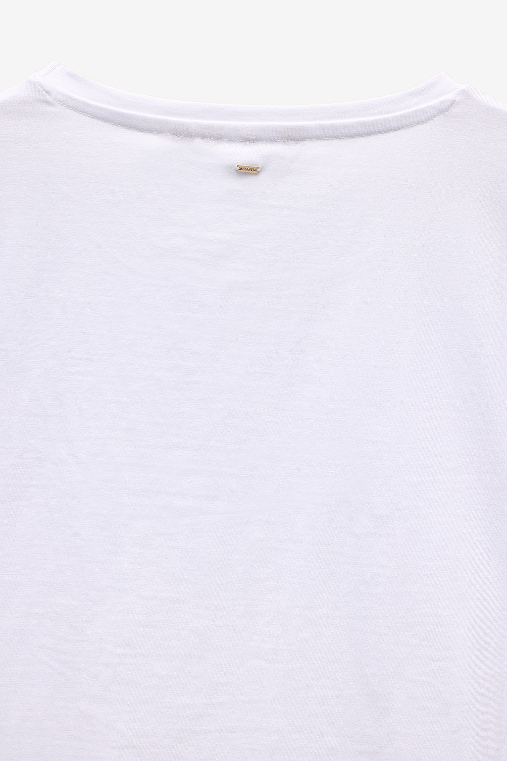 CAMISETA ESTAMPADA CON FLORES
