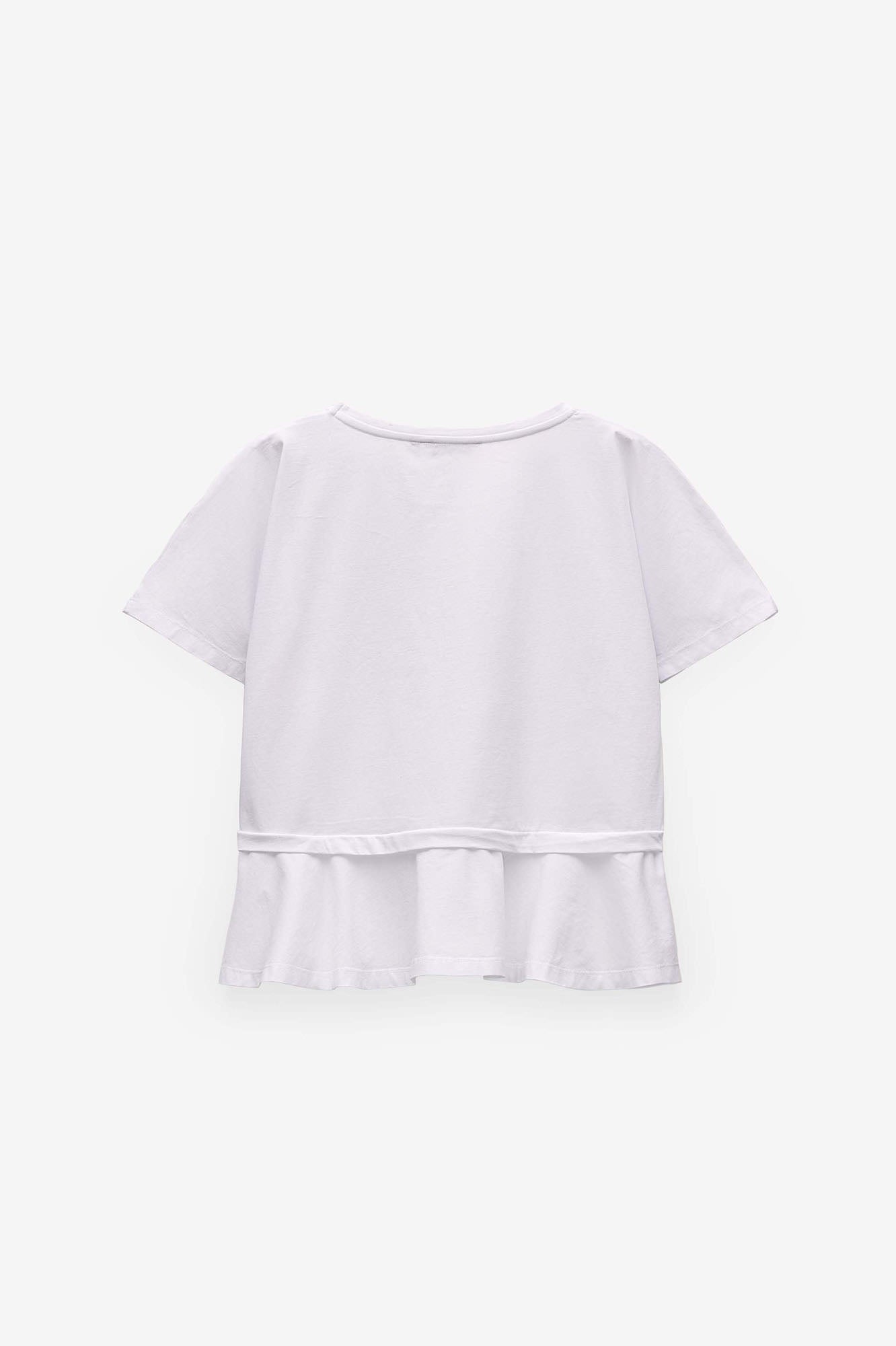 T-SHIRT COM FOLHO