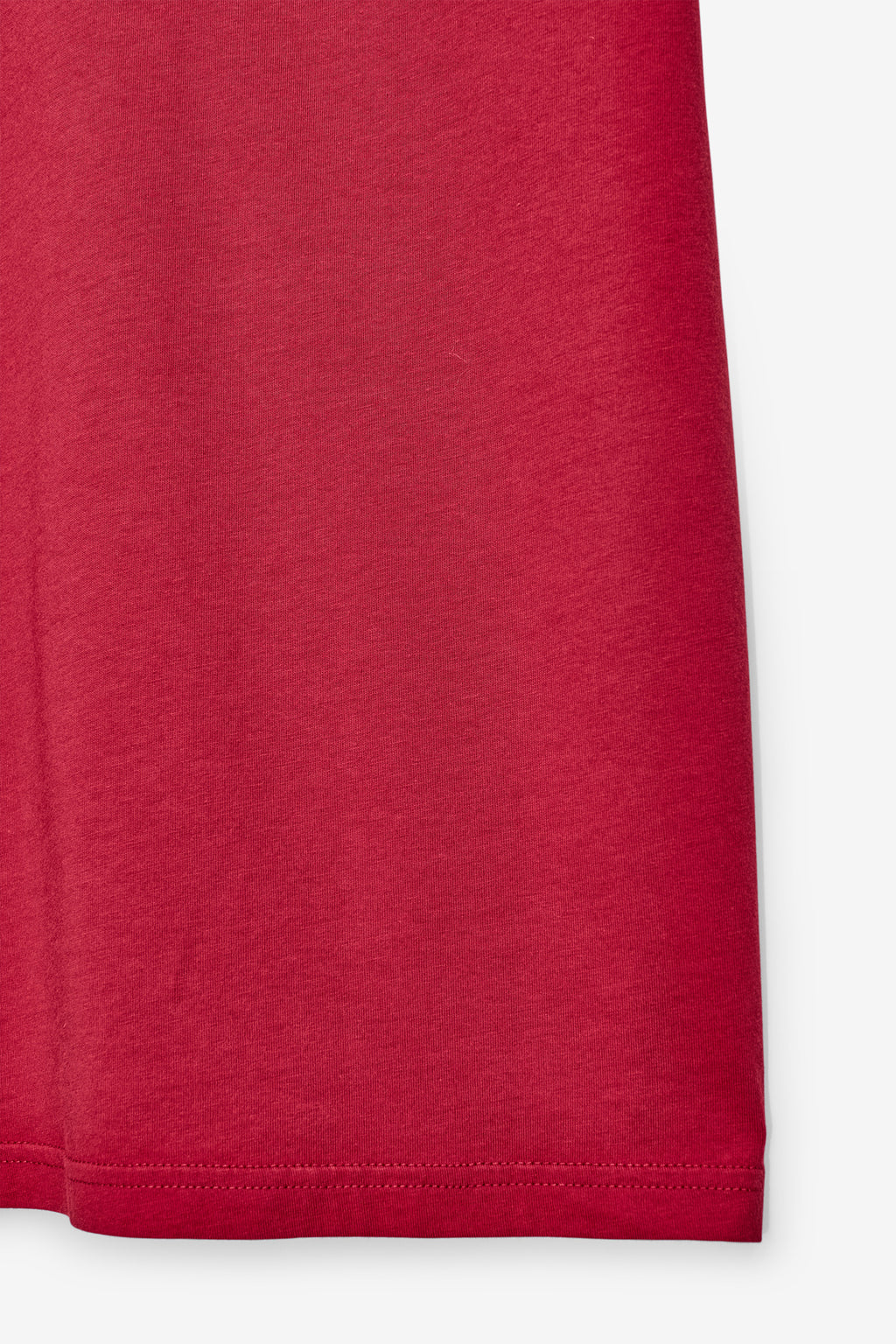 T-SHIRT BÁSICA COM LOGO