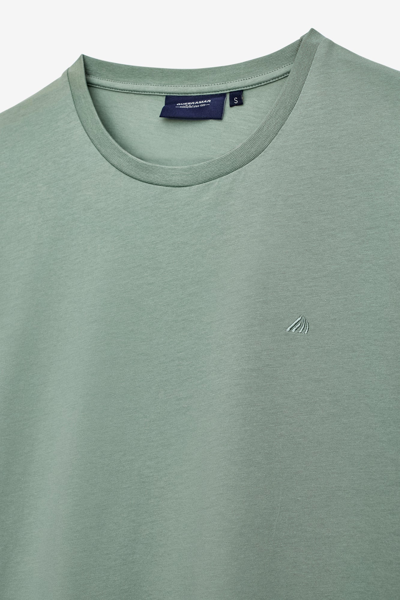 CAMISETA BÁSICA CON LOGO