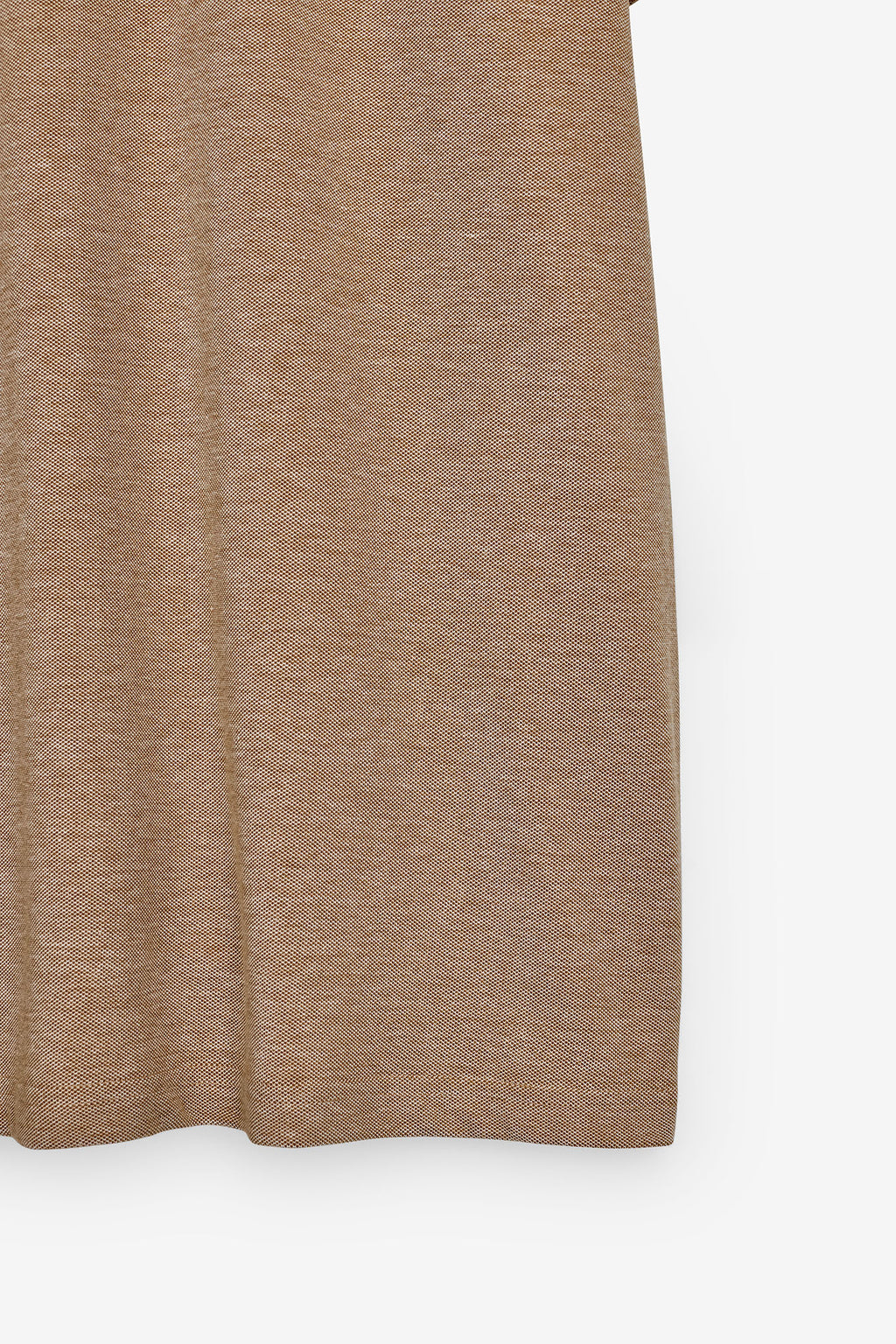 T-SHIRT EM PIQUET EFEITO OXFORD