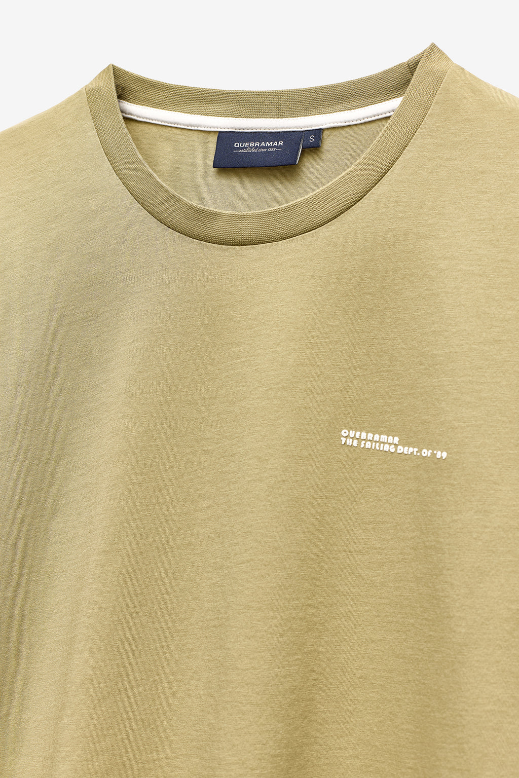 CAMISETA CON ESTAMPADO SAILING DEPT