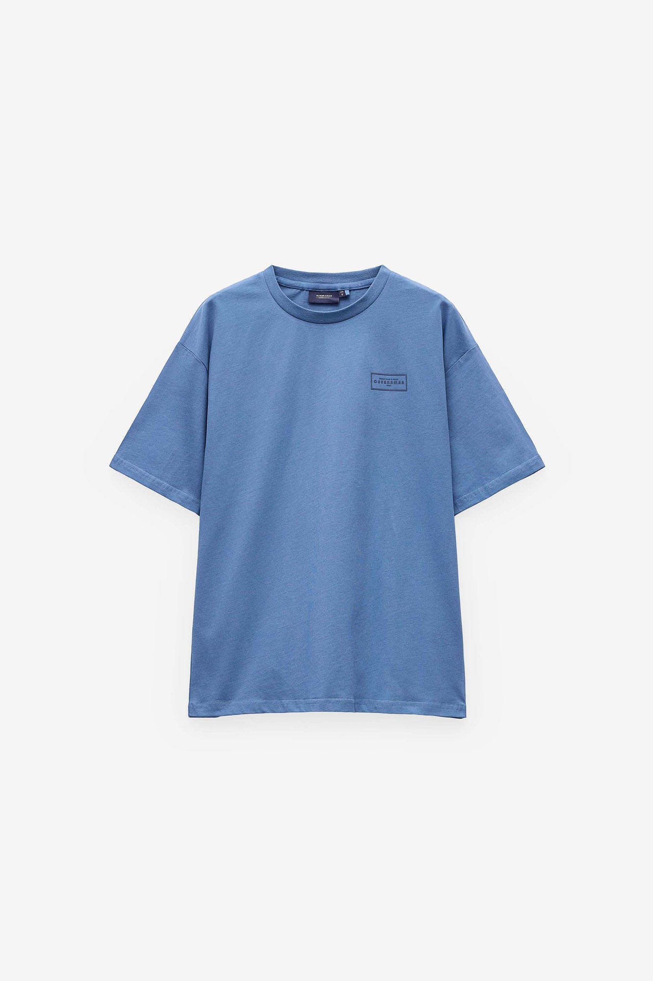 T-SHIRT COM PATCH