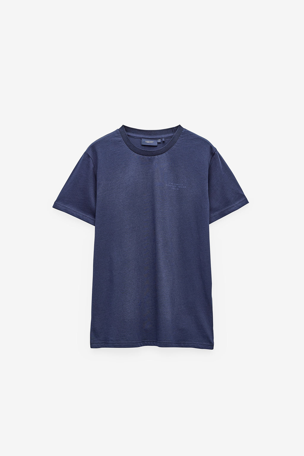 T-SHIRT COM ESTAMPADO FLORAL NAS COSTAS