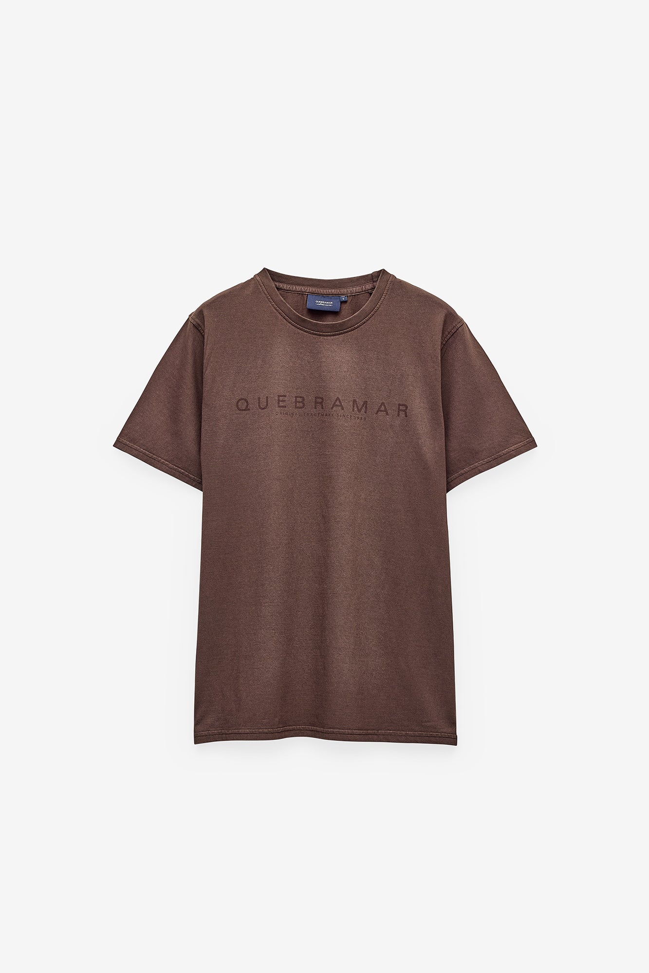 T-SHIRT COM PRINT QUEBRAMAR AO TOM