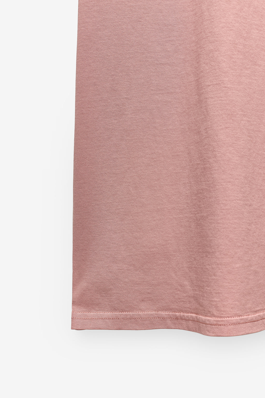 T-SHIRT COM PRINT QUEBRAMAR AO TOM