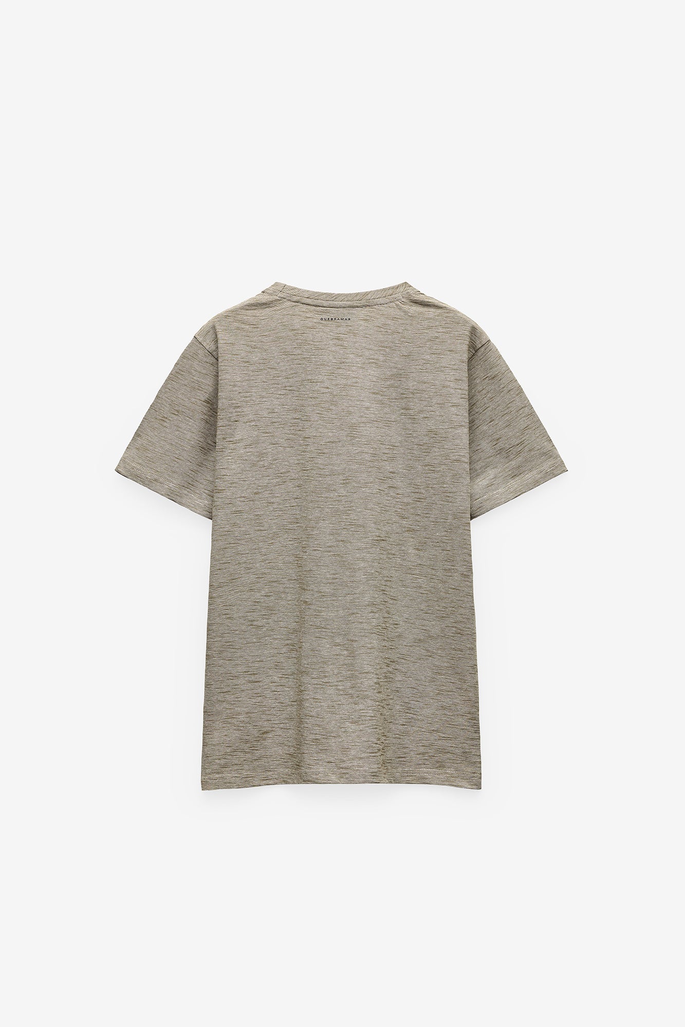 CAMISETA DE MICRORAYAS CON BOLSILLO