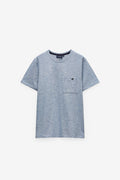 T-SHIRT COM MICRO-RISCAS E BOLSO