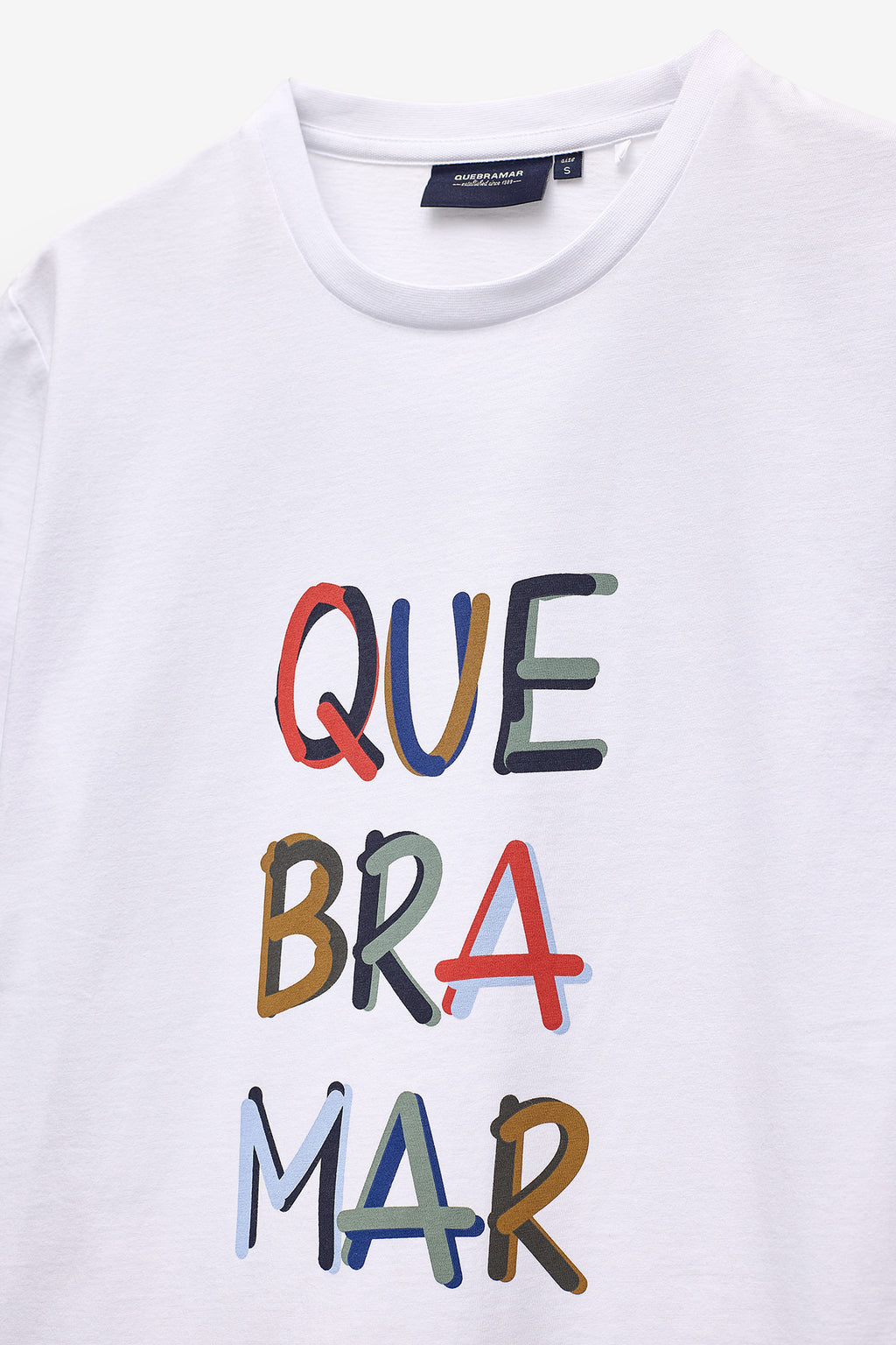 T-SHIRT COM PRINT QUEBRAMAR