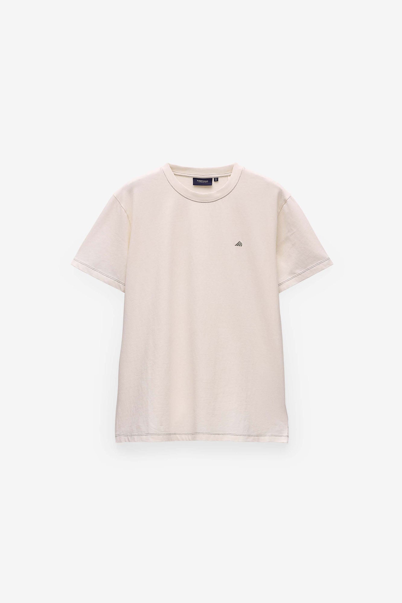T SHIRT COM LOGO EM CONTRASTE