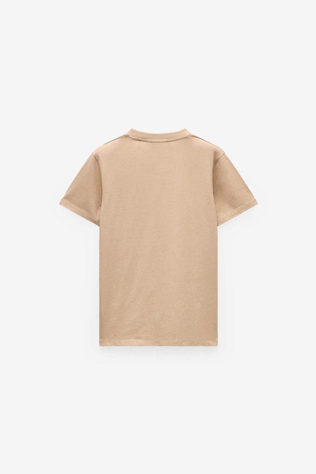 CAMISETA CON ESTAMPADO