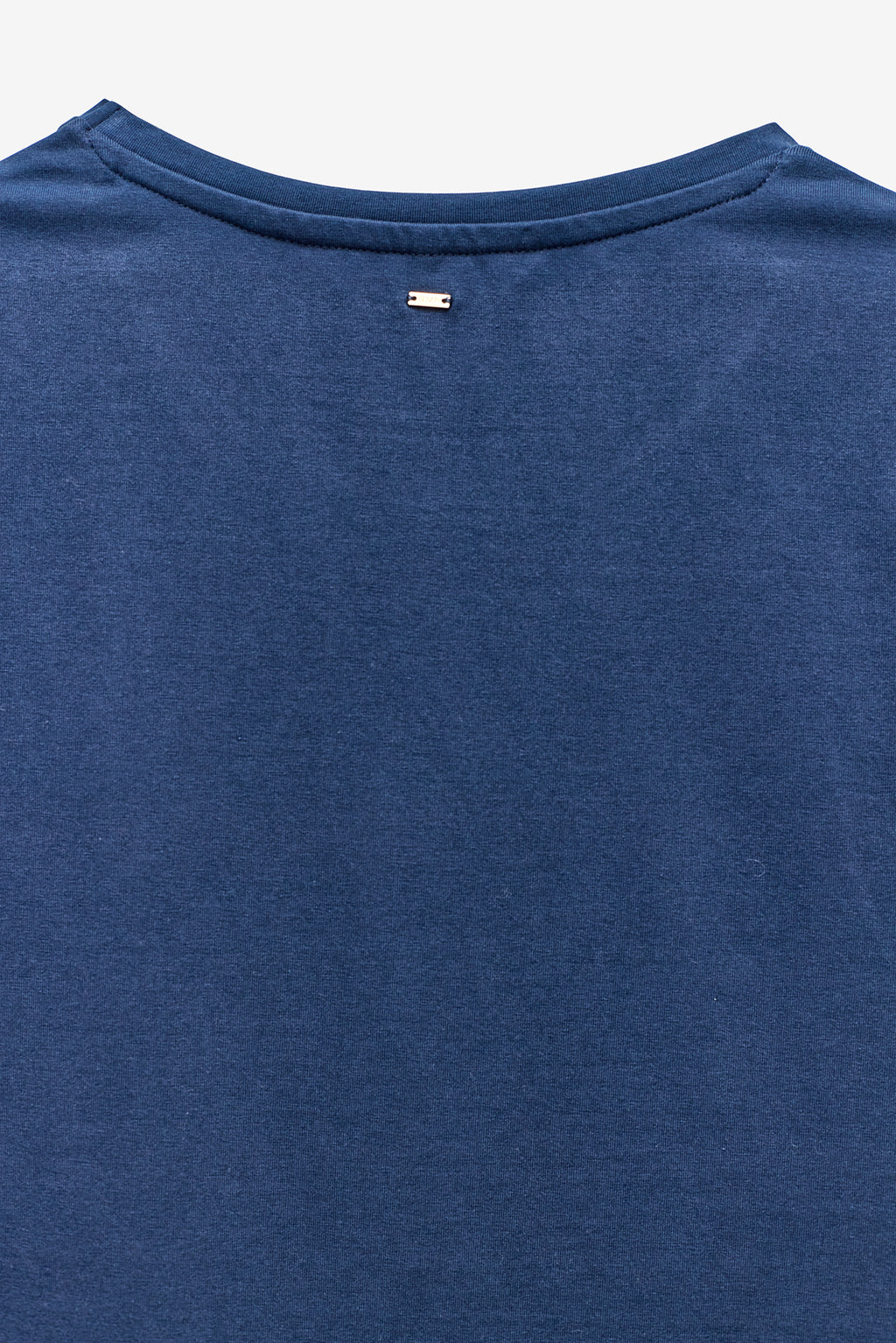 T-SHIRT BÁSICA COM ELASTANO