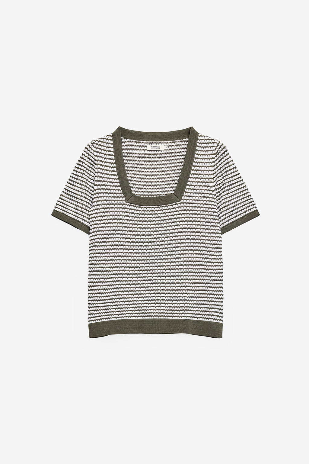 T-SHIRT EM MALHA