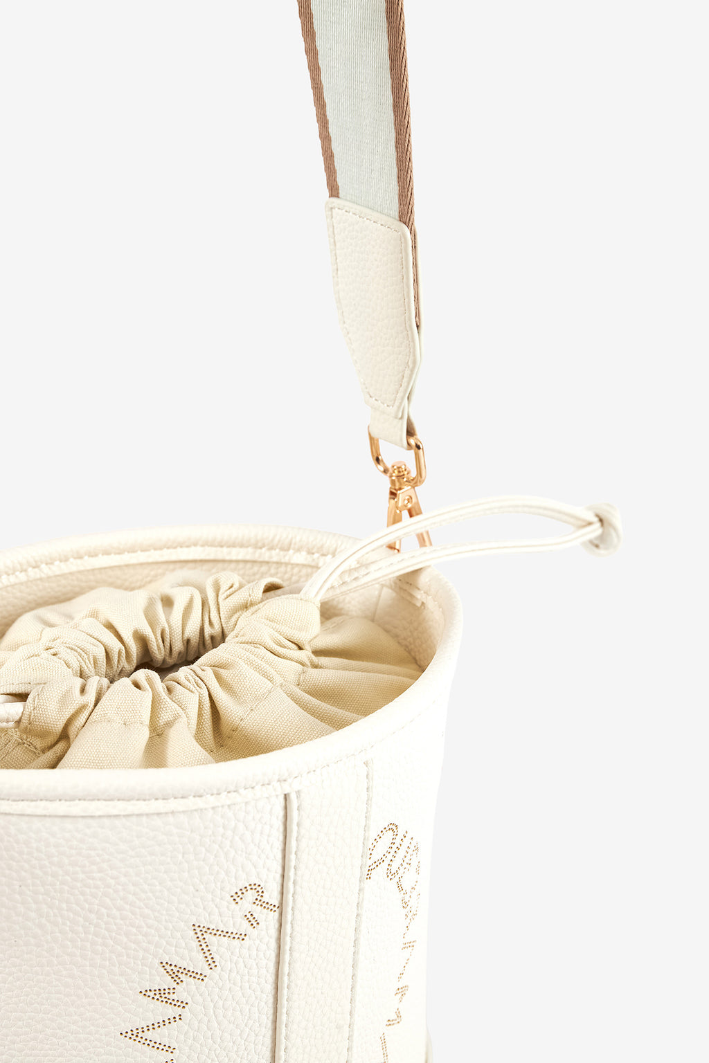 MALA BUCKET