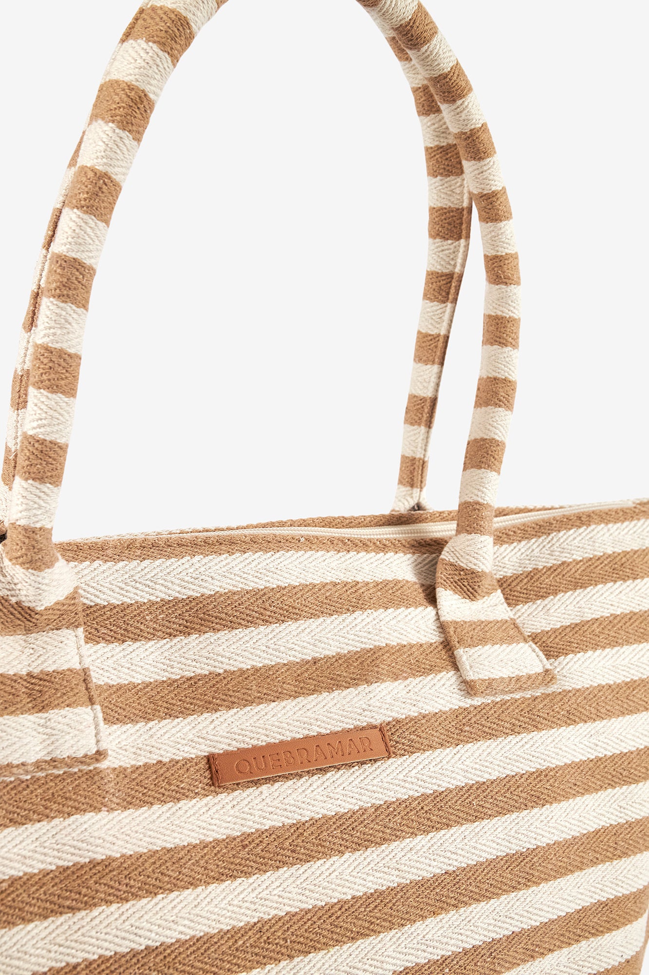 BOLSO A RAYAS CON BOLSA