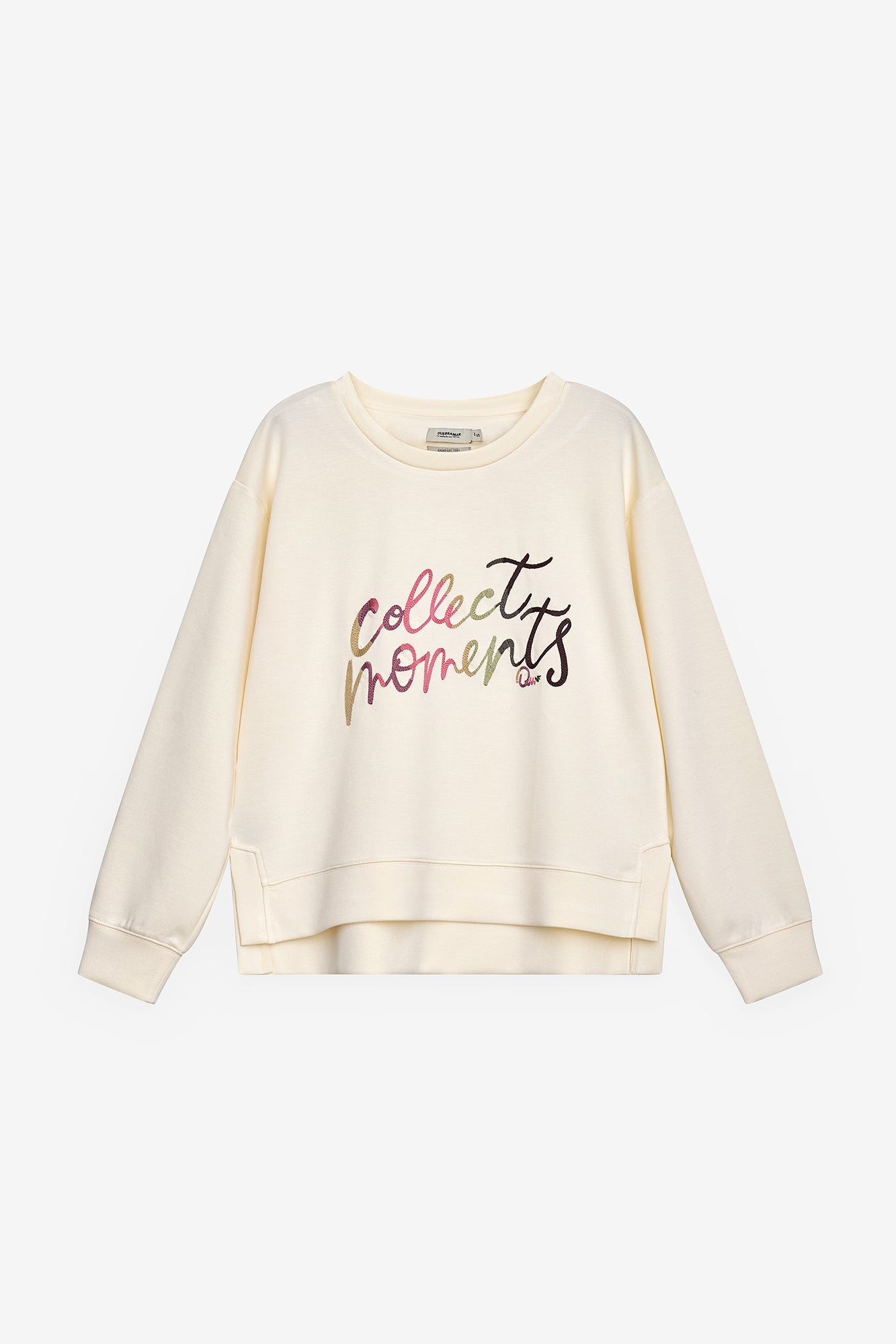 SWEATSHIRT MOMENTS