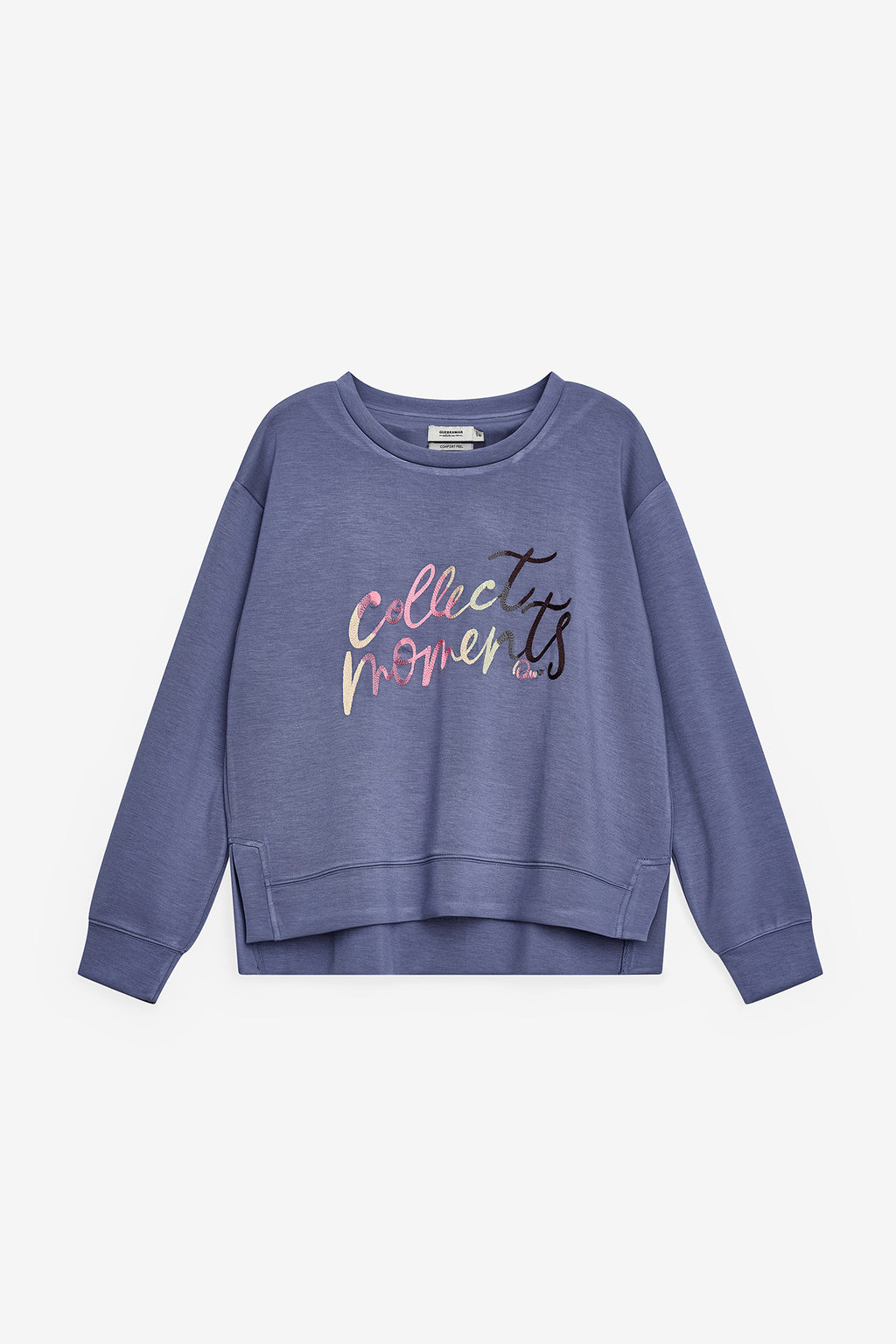 SWEATSHIRT MOMENTS