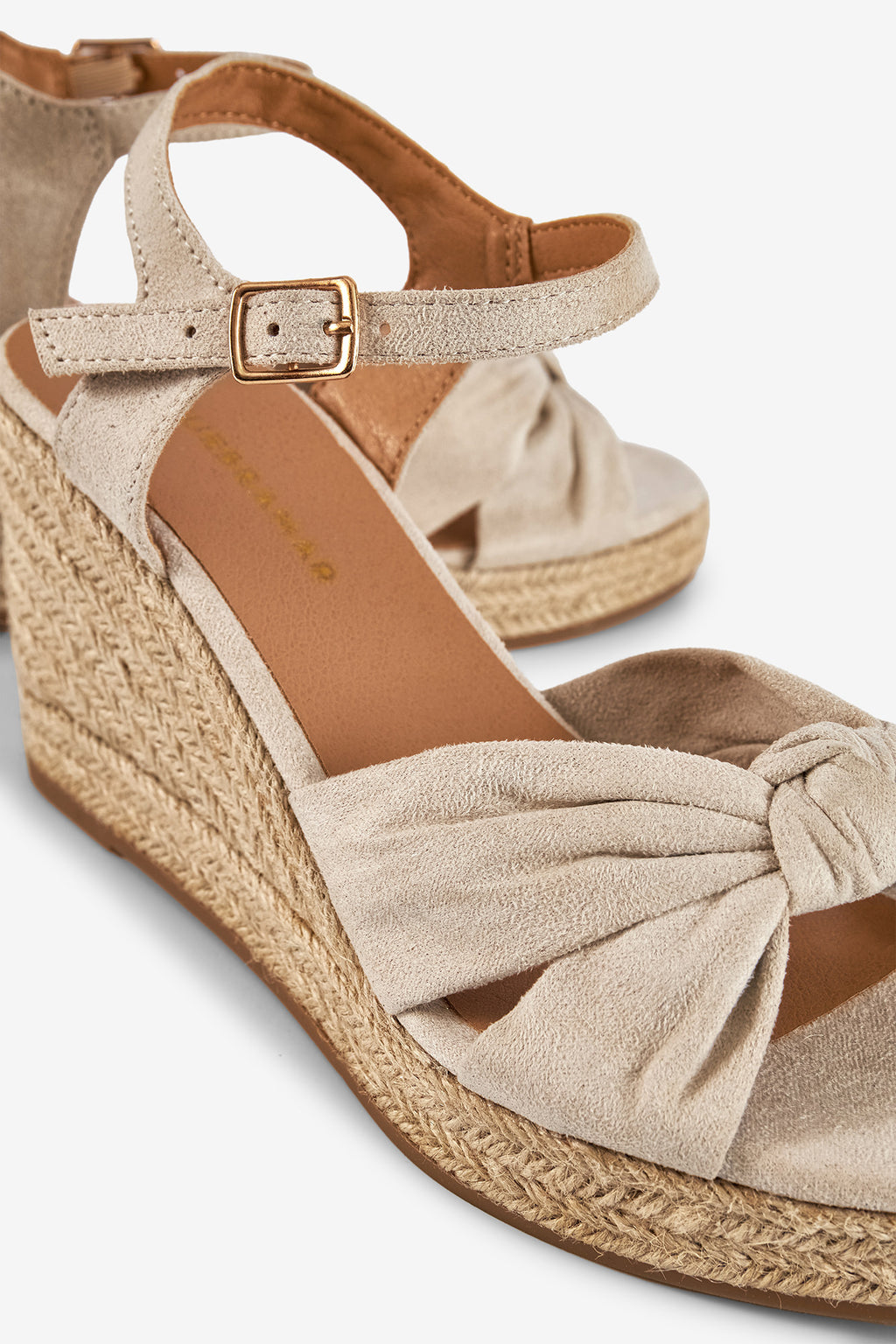 SANDALIAS DE ANTE CON PLATAFORMA DE ESPARTO