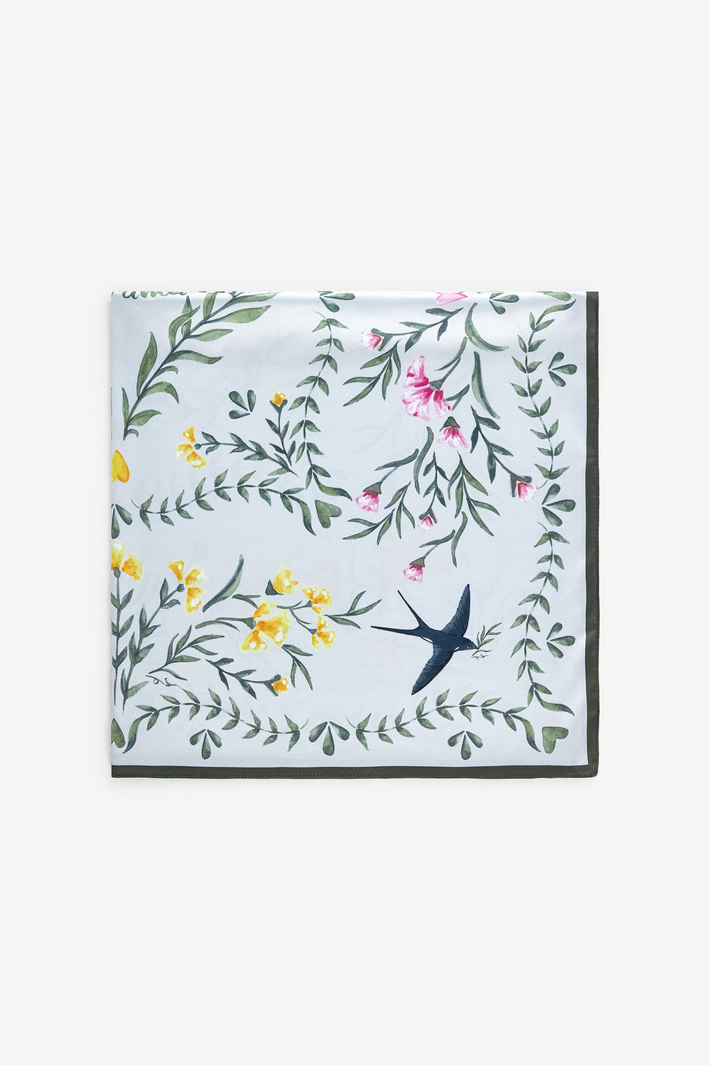 LENÇO FLORAL COM CORAÇÃO