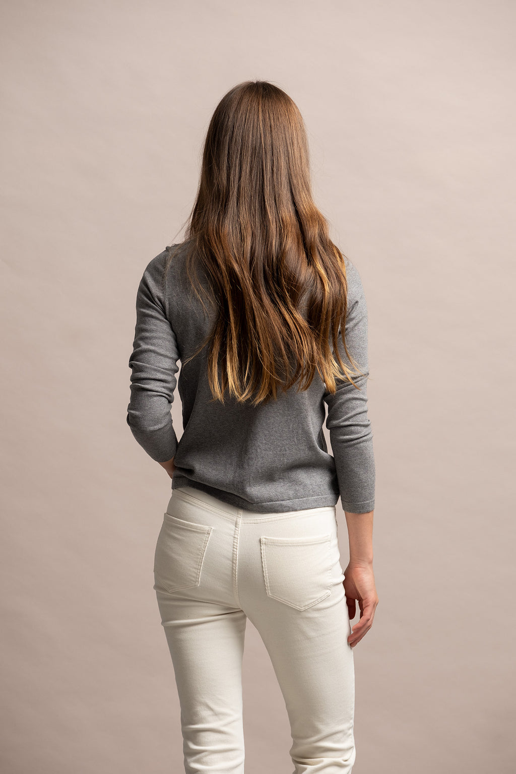 CAMISOLA DE MALHA COM DECOTE REDONDO