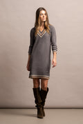 VESTIDO EM MALHA CURTO COLEGIAL