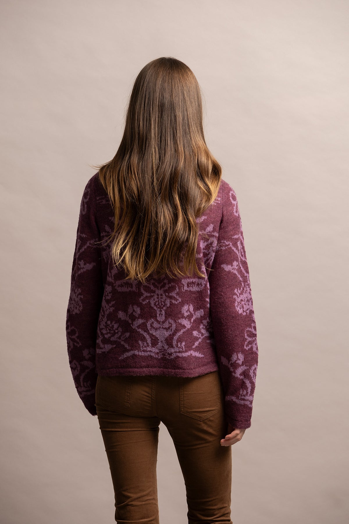 MALHA COM JACQUARD FLORAL