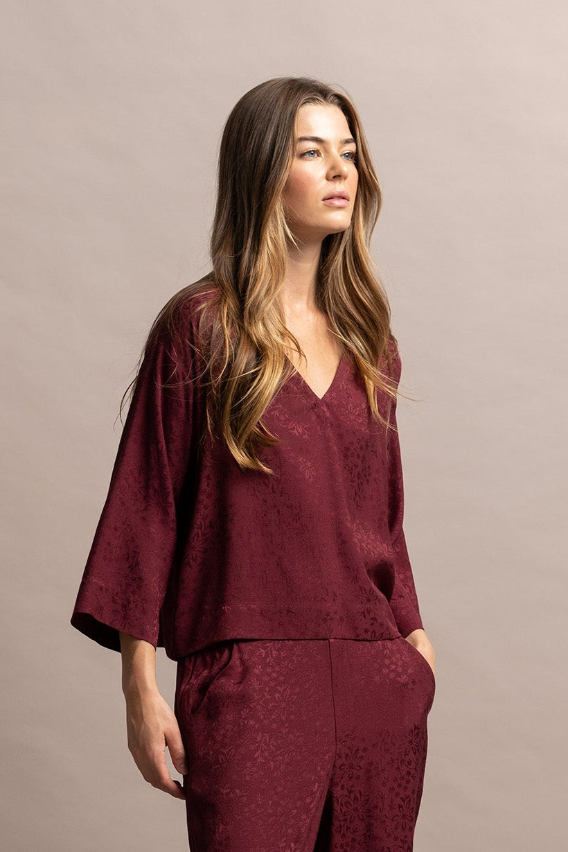 TÚNICA JACQUARD DECOTE EM V