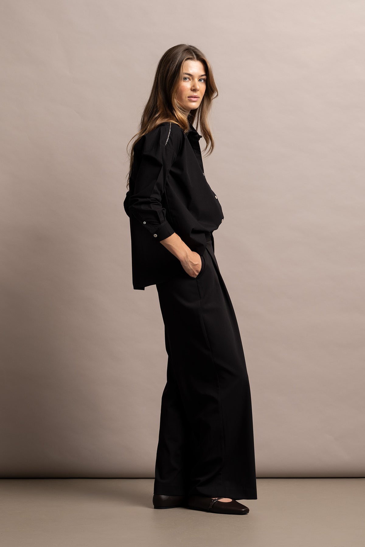 CAMISA OVERSIZE COM MISSANGAS