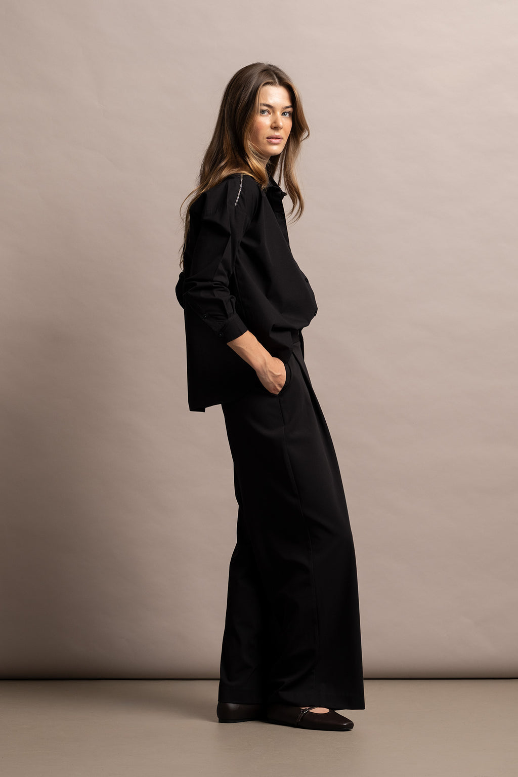 CAMISA OVERSIZE COM MISSANGAS