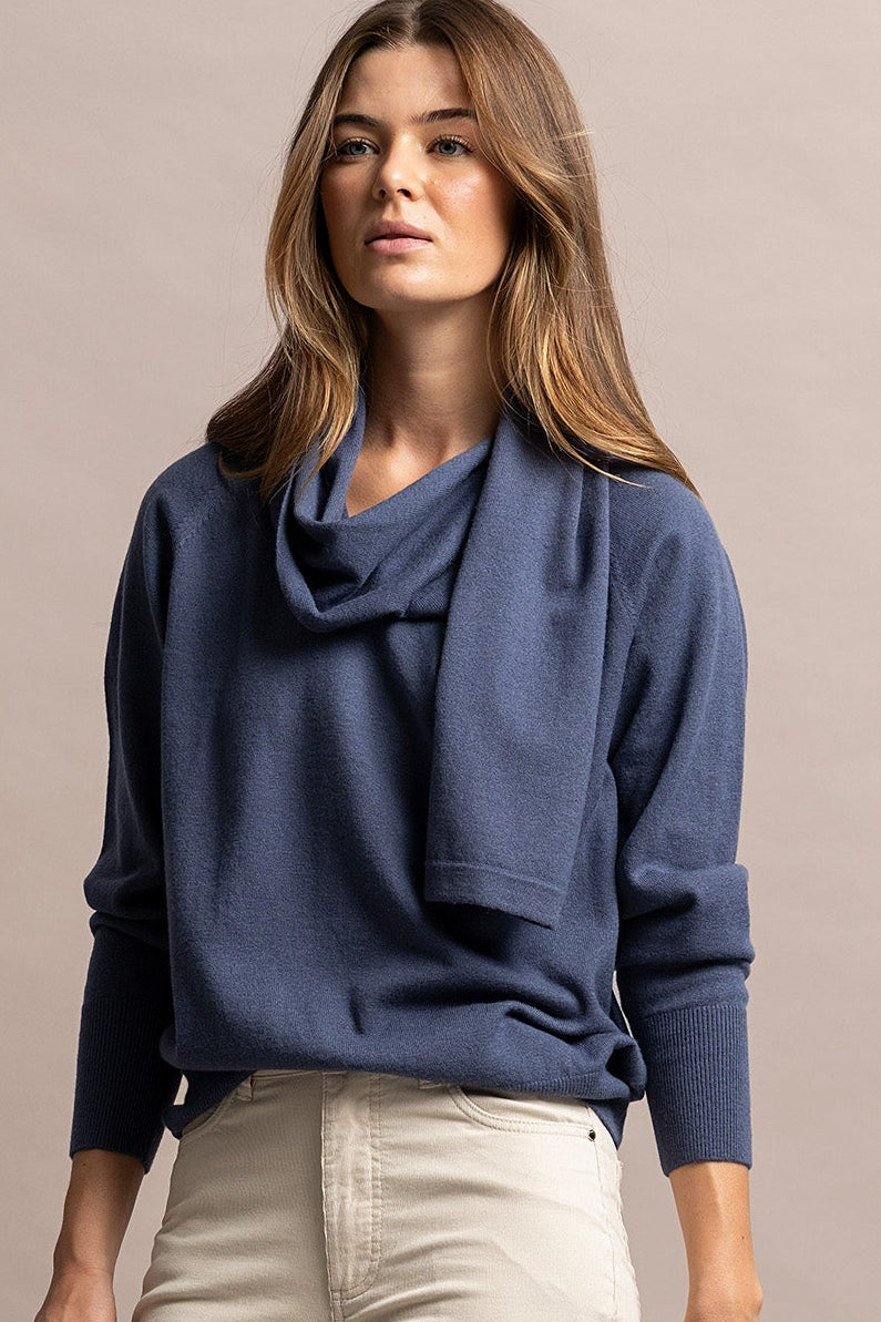 SWEATER WITH INTEGRATED SCARF
