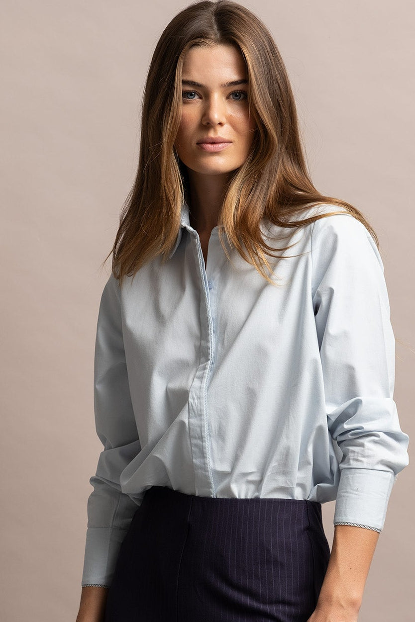 CAMISA BÁSICA COM PICÔ