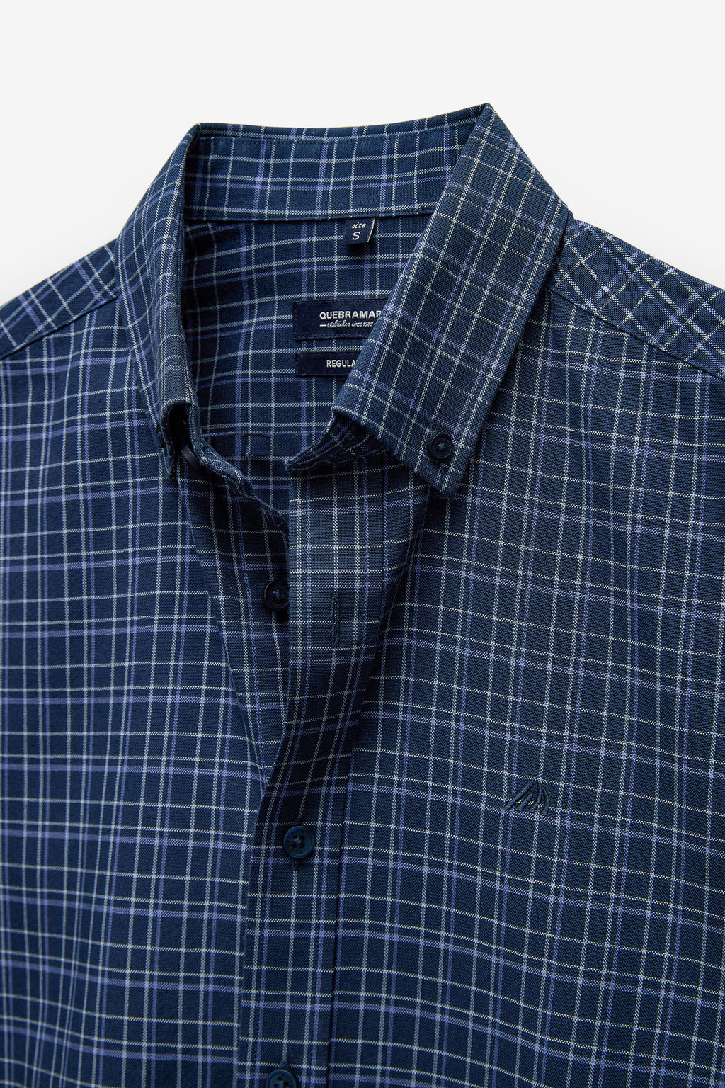 CAMISA AOS QUADRADOS