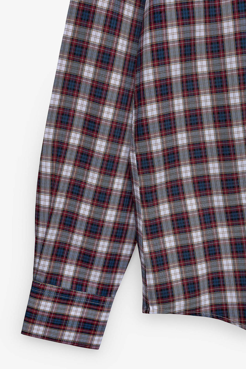 CAMISA AOS QUADRADOS