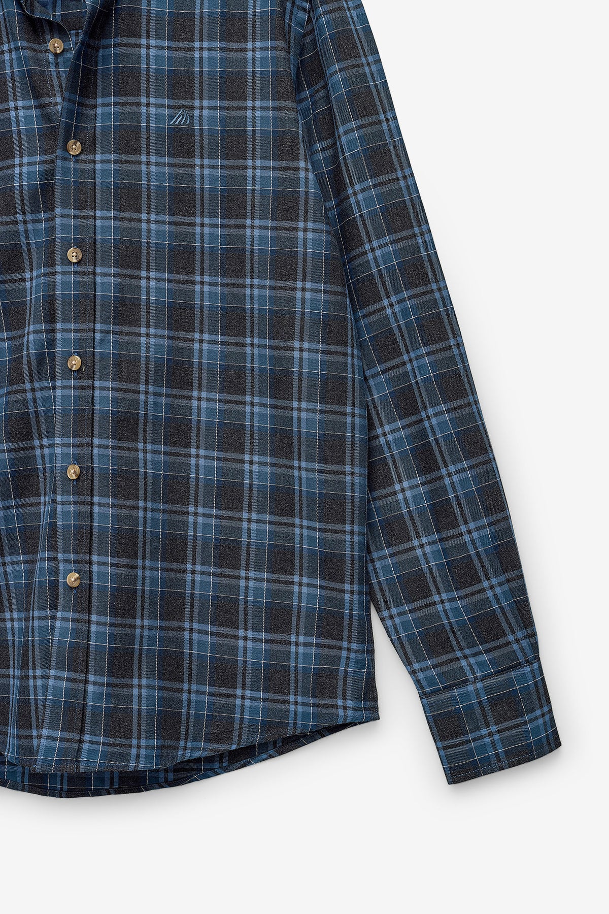 CAMISA AOS QUADRADOS
