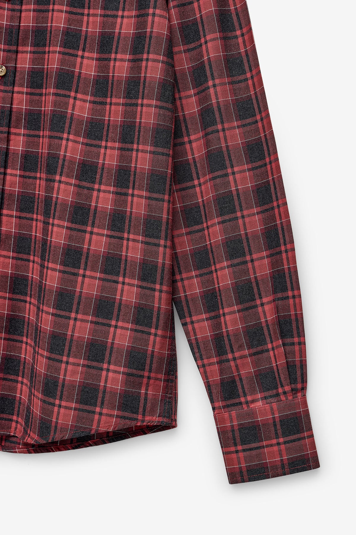CAMISA AOS QUADRADOS