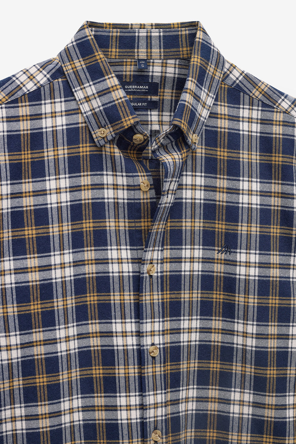 CAMISA COM XADREZ EM FLANELA