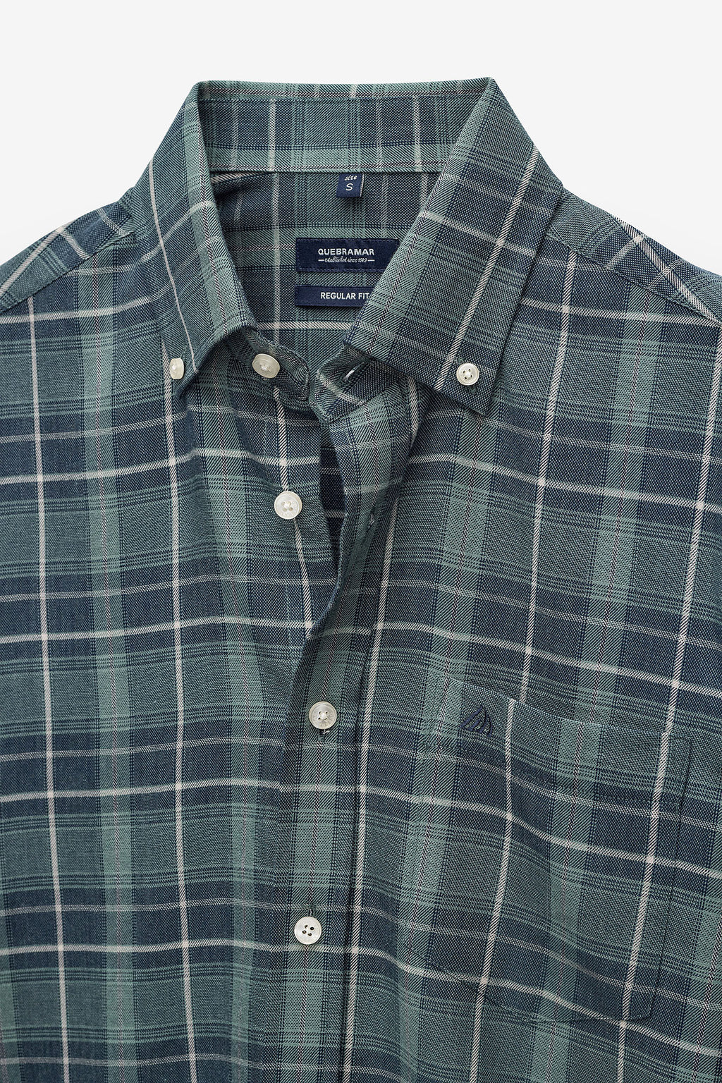 CAMISA AOS QUADRADOS