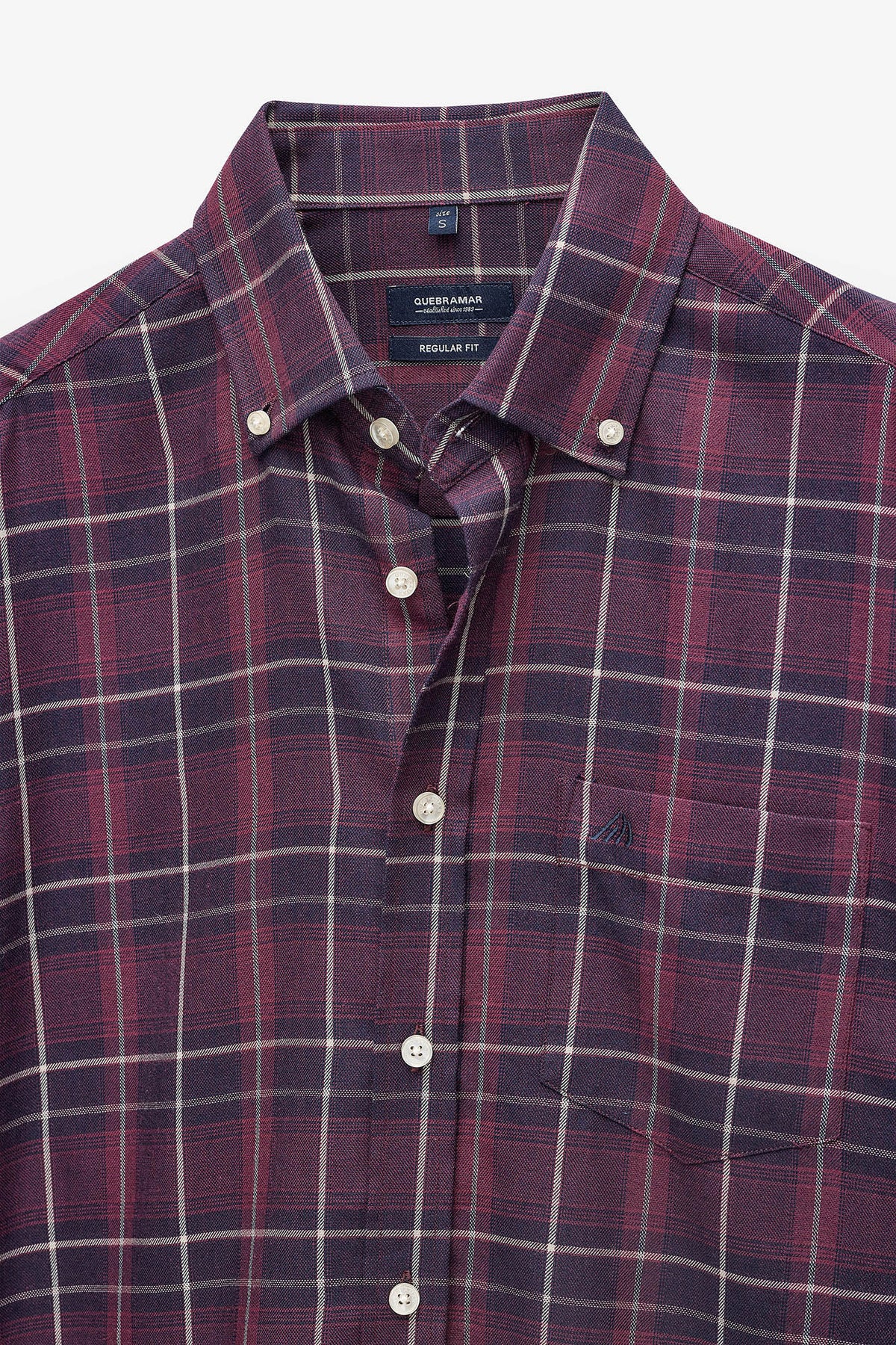 CAMISA AOS QUADRADOS