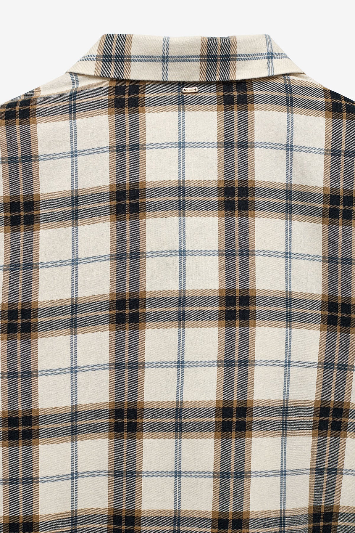 CAMISA EM XADREZ
