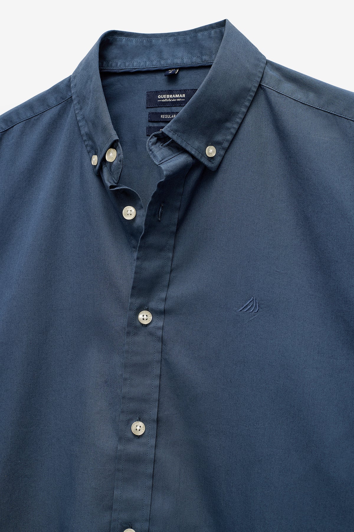CAMISA DE SARGA LIGERA TEÑIDA EN PRENDA