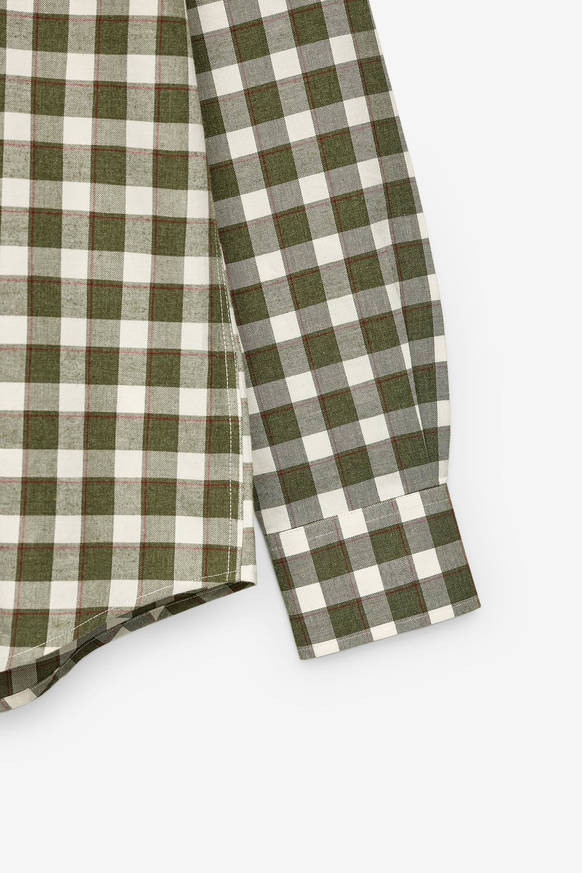 CAMISA AOS QUADRADOS