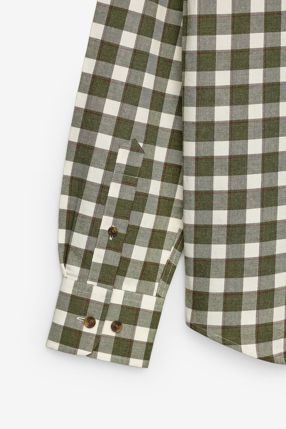 CAMISA AOS QUADRADOS