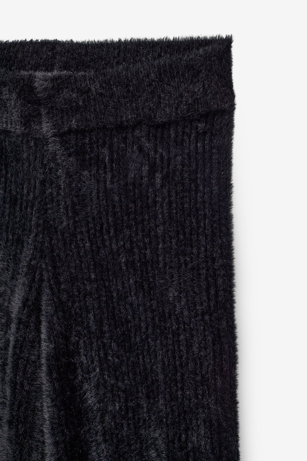 PANTALONES ANCHOS DE PELUCHE