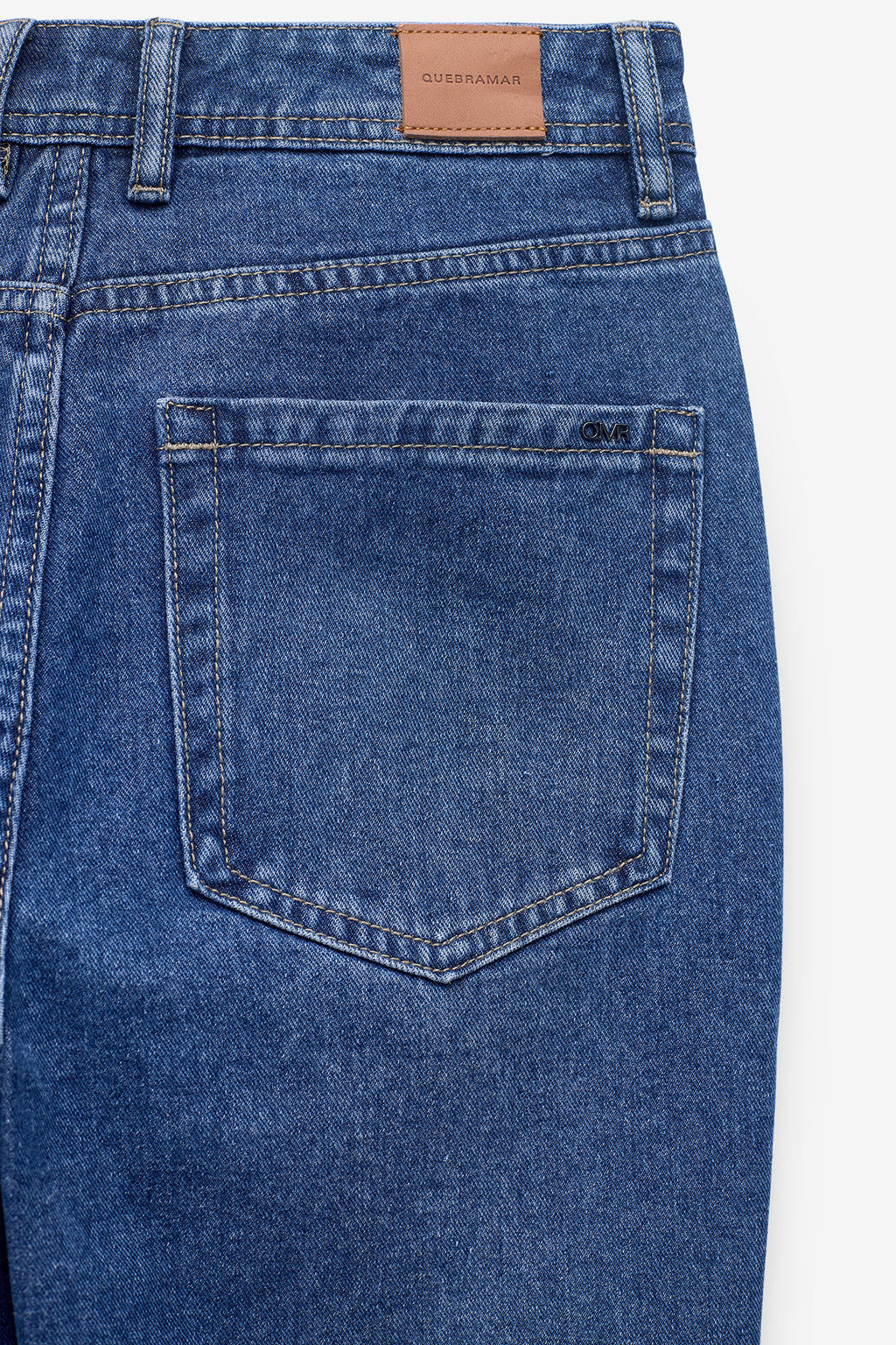 CALÇAS DENIM MOM FIT