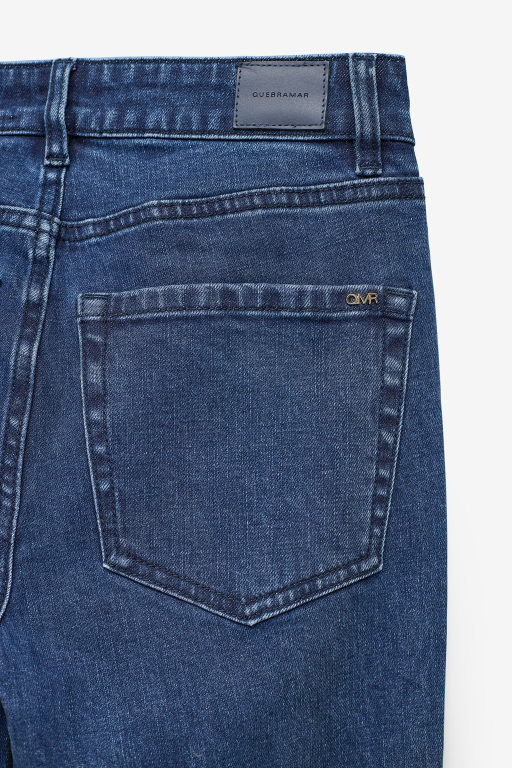 PANTALONES VAQUEROS DE CAMPANA