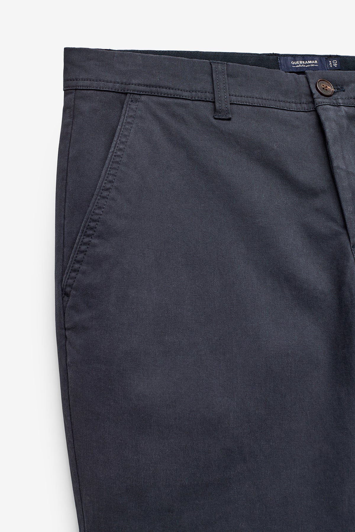 PANTALÓN CHINO EN SARGA REGULAR FIT