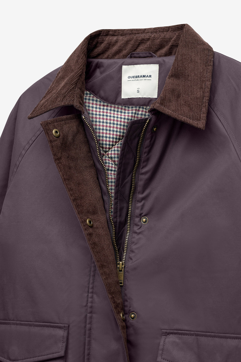 CHAQUETA ENCERADA CON CUELLO DE PANA