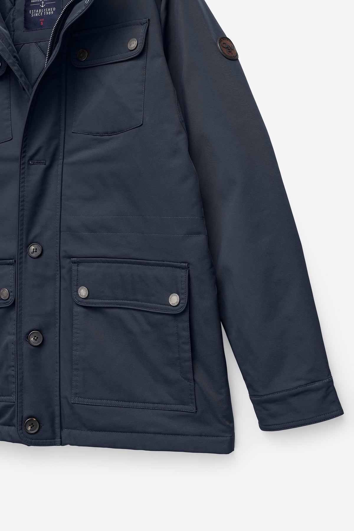 PARKA CUATRO BOLSILLOS